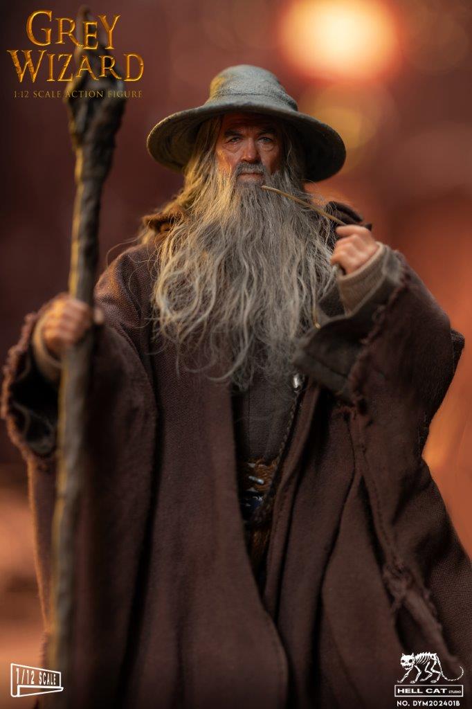 Mezco-Lord-of-the-Rings