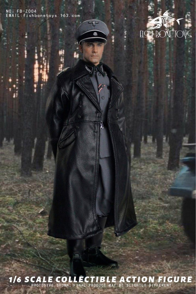Fish-Bone-Toys-Christoph-Waltz