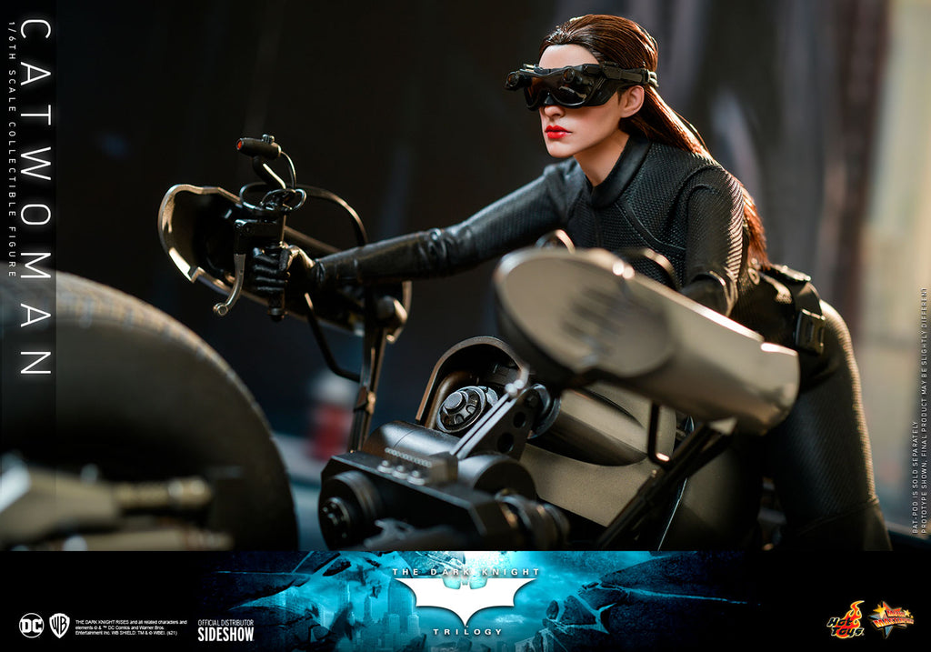 Hot-Toys-Batman