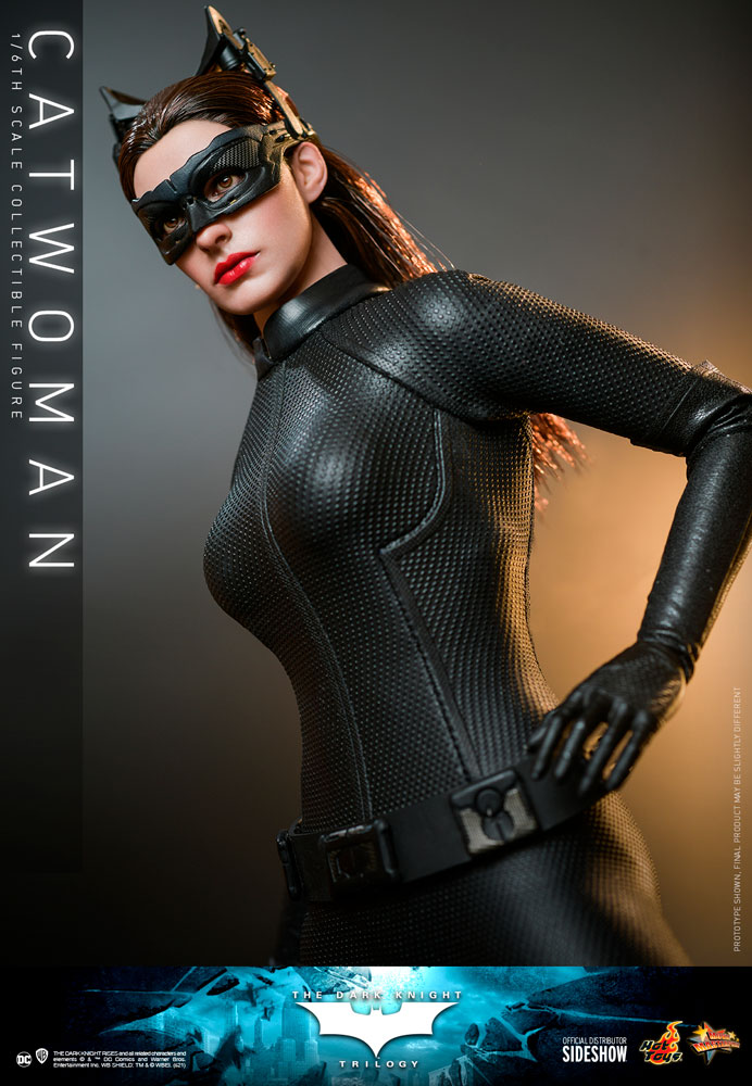 Hot-Toys-Catwoman